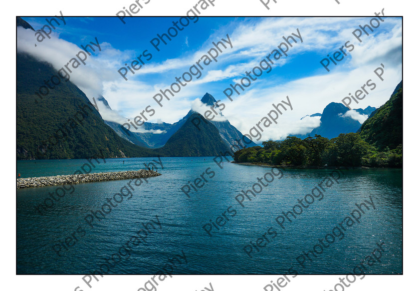 Milford Sound 017 
 New Zealand Landscapes 
 Keywords: Piers Photography, New Zealand, South Island, North Island