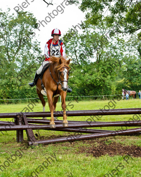 LSE horse trials 074 
 LSE Horse trials 
 Keywords: London and South East Horse Trials, Piers Photo