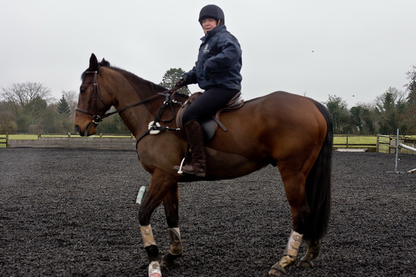 Ollie and Blyth Lesson 04 
 Ollie and Blyth Lesson 
 Keywords: Piers Photo, Moses Plat Yard, Ollie, Blyth, Mary Hilder, Jo Reynolds