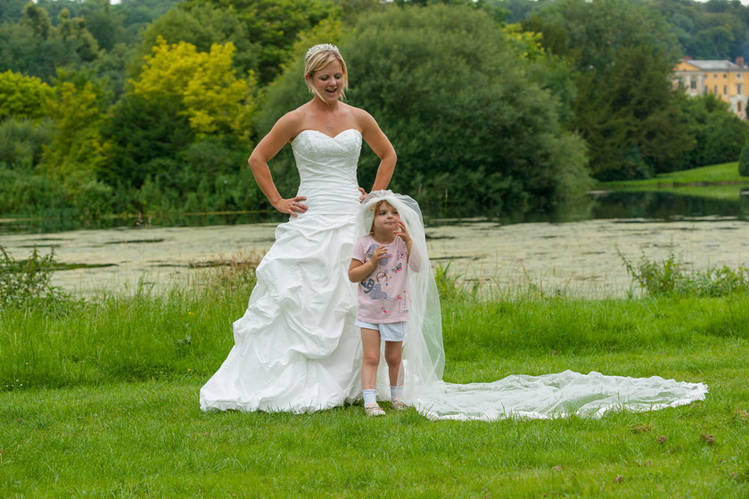 WWE Bridal BHS 043 
 West Wycombe Horse shoot 
 Keywords: Buckinghamshire wedding photographer, Horses, Piers Photo, Summer, West Wycombe House