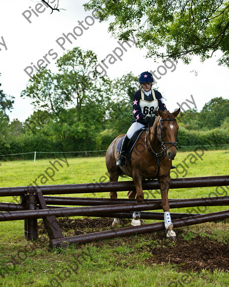 LSE horse trials 025 
 LSE Horse trials 
 Keywords: London and South East Horse Trials, Piers Photo