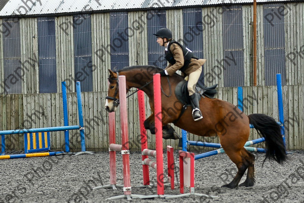 Class 2 09 
 SONY DSC 
 Keywords: Pyatts, Show jumping