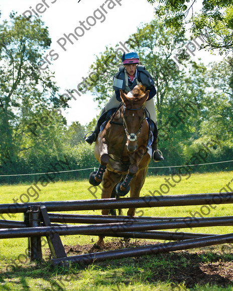 LSE horse trials 036 
 LSE Horse trials 
 Keywords: London and South East Horse Trials, Piers Photo