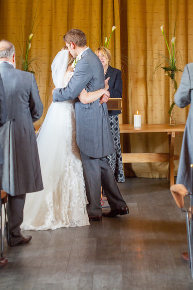 Sarah and Matt 393 
 Sarah and Matt's Wedding 
 Keywords: Buckinghamshire wedding photographer, Matt and Sarah, Piers Photography, Spring Weddings, Tythe Barn