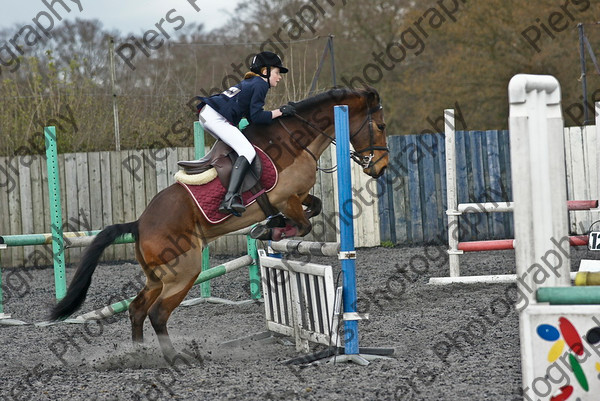 Class 3 41 
 SONY DSC 
 Keywords: Pyatts, Show jumping