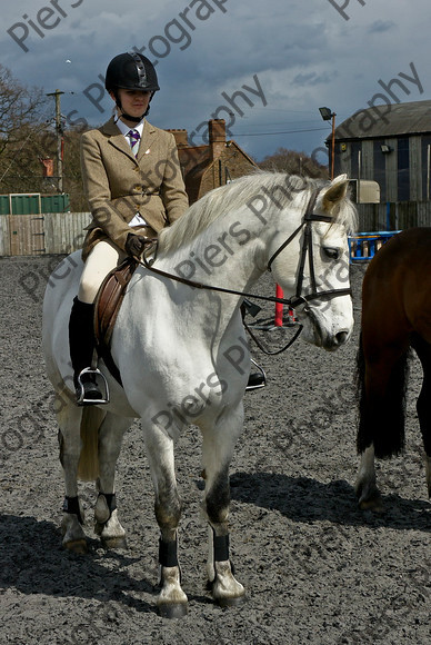 Class 3 61 
 SONY DSC 
 Keywords: Pyatts, Show jumping