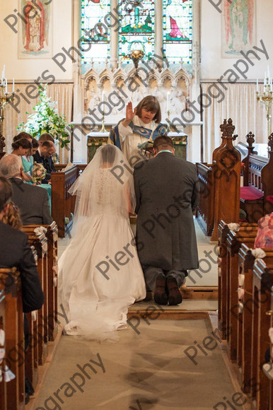 Yvie and Dan 243 
 Yvie and Dan's wedding 
 Keywords: Beale Park, Falcon Grange Productions, Piers Photography, Woolton Hill Church, wedding