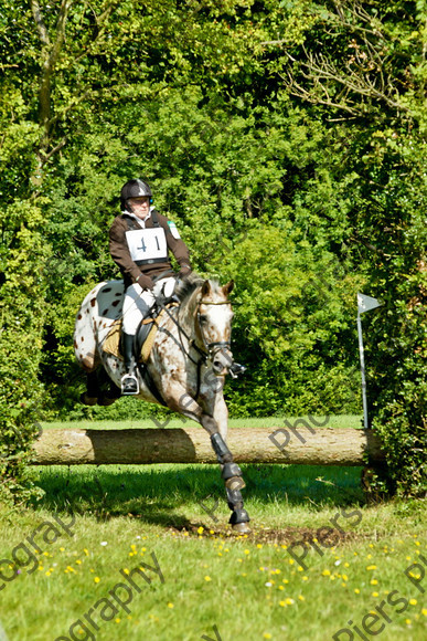 LSE Horse Trials 142 
 LSE Horse Trials 
 Keywords: London and South East Horse Trials, Piers Photo