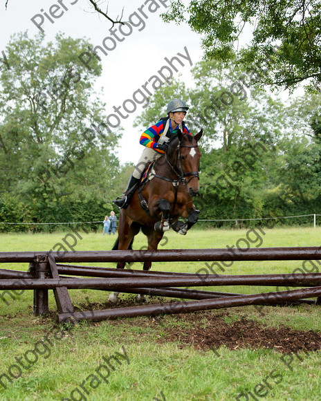 LSE horse trials 072 
 LSE Horse trials 
 Keywords: London and South East Horse Trials, Piers Photo