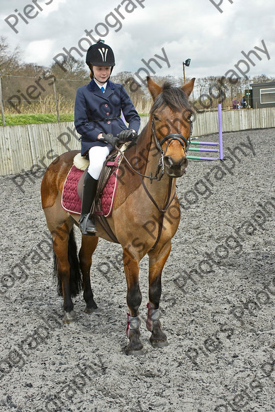 Class 2 58 
 SONY DSC 
 Keywords: Pyatts, Show jumping