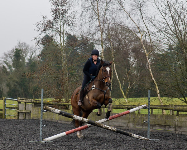 Ollie and Blyth Lesson 45 
 Ollie and Blyth Lesson 
 Keywords: Piers Photo, Moses Plat Yard, Ollie, Blyth, Mary Hilder, Jo Reynolds