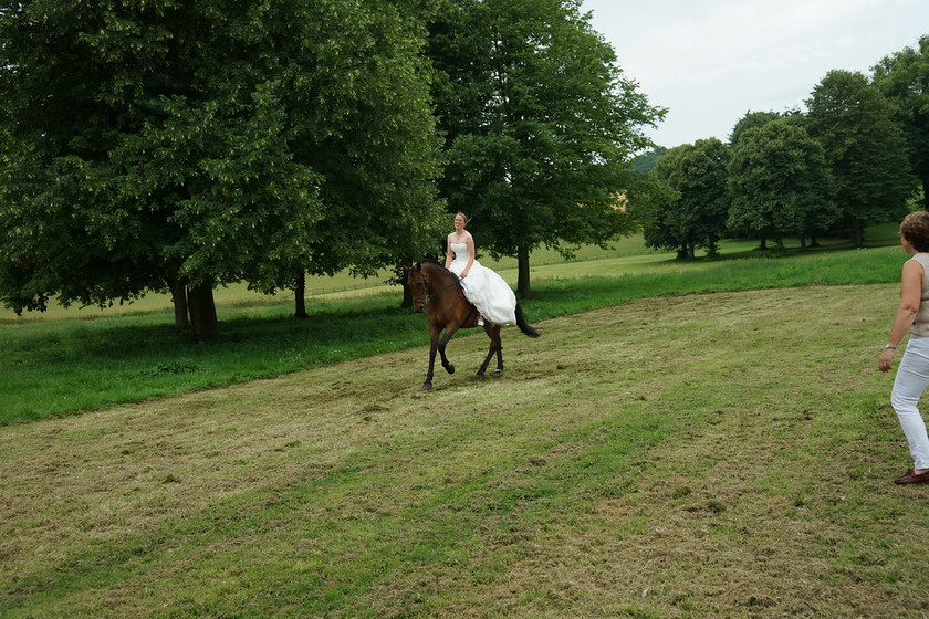 Alice Canter 051 
 West Wycombe Horse shoot 
 Keywords: Buckinghamshire wedding photographer, Horses, Piers Photo, Summer, West Wycombe House