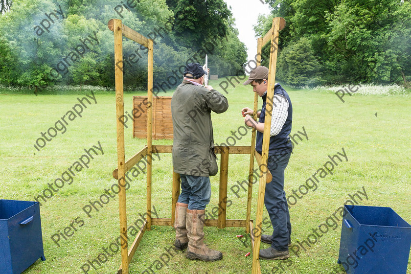 Owain 010 
 EJ Churchill Clay shoot