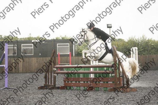 Class 4 05 
 Pyatts Jumping July 2008