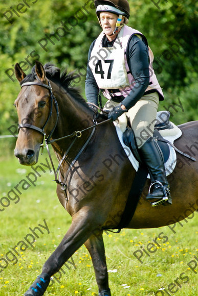 LSE Horse Trials 153 
 LSE Horse Trials 
 Keywords: London and South East Horse Trials, Piers Photo