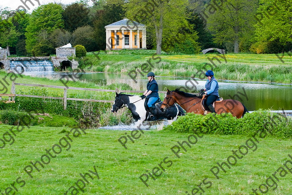 NRCWWE09 031 
 Naphill Riding Club West Wycombe Ride 09 
 Keywords: Naphill Riding Club, West Wycombe Estate