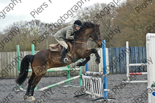 Class 3 18 
 SONY DSC 
 Keywords: Pyatts, Show jumping