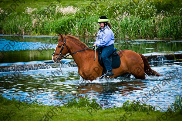 NRCWWE09 062 
 Naphill Riding Club West Wycombe Ride 09 
 Keywords: Naphill Riding Club, West Wycombe Estate