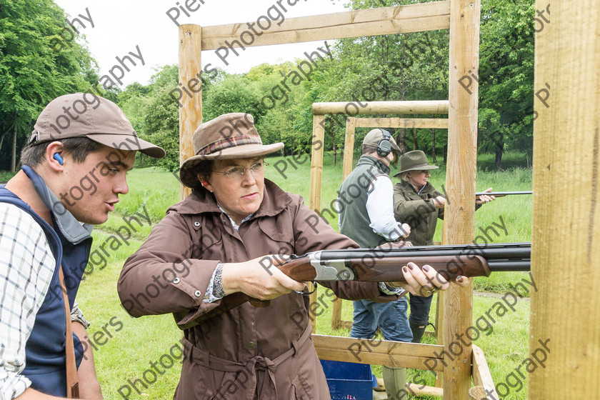 Owain 027 
 EJ Churchill Clay shoot