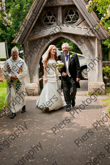 Claire and Sam 216 
 Claire and Sam's Wedding 
 Keywords: Claire and Sams Wedding, Missenden Abbey, Piers Photo, Weddings