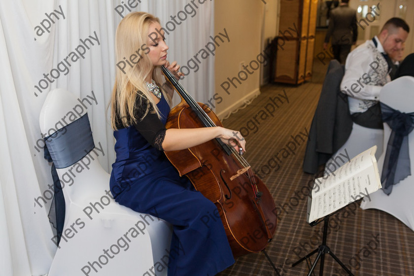 Suzi and Tim 682 
 Susi and Tim's wedding 
 Keywords: Piers Photography. Buckinghamshire wedding photographer, wedding