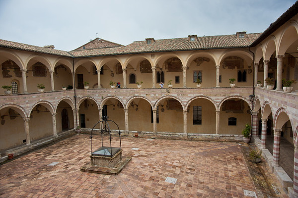 Italian Hols 150 
 Assisi 
 Keywords: Assisi, Hilder family holiday, Italy, Piers Photo.