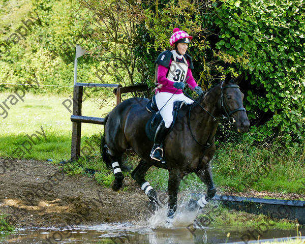 LSE Horse Trials 117 
 LSE Horse Trials 
 Keywords: London and South East Horse Trials, Piers Photo