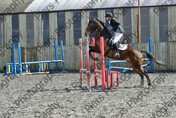 Class 2 40 
 SONY DSC 
 Keywords: Pyatts, Show jumping