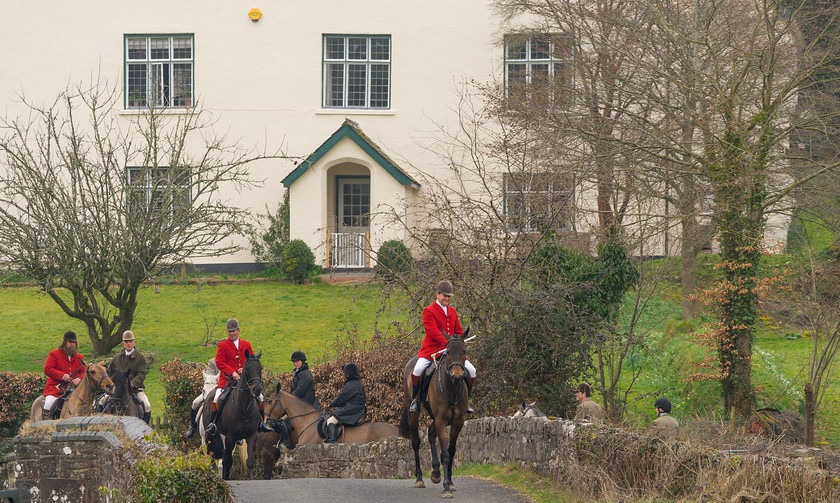 Hunting Exmoor 104 
 The Devon and Somerset Stag Hounds 
 Keywords: Buckingahmshire wedding photographer, Exmoor, Piers Photography, Withypool, the Devon and Somerset Stag Hounds