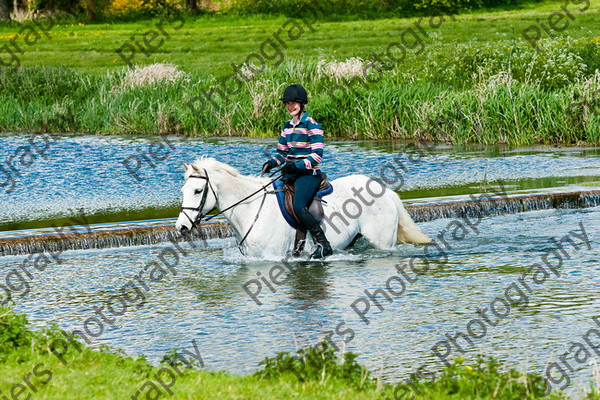 NRCWWE09 016 
 Naphill Riding Club West Wycombe Ride 09 
 Keywords: Naphill Riding Club, West Wycombe Estate