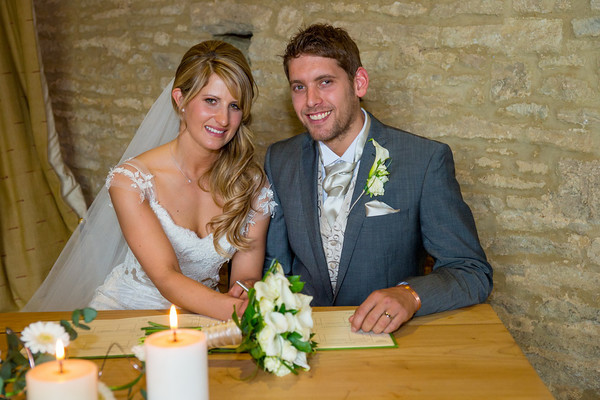 Sarah and Matt 403 
 Sarah and Matt's Wedding 
 Keywords: Buckinghamshire wedding photographer, Matt and Sarah, Piers Photography, Spring Weddings, Tythe Barn