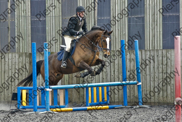 Class 2 16 
 SONY DSC 
 Keywords: Pyatts, Show jumping