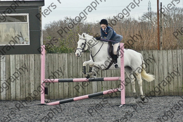 Class 3 32 
 SONY DSC 
 Keywords: Pyatts, Show jumping