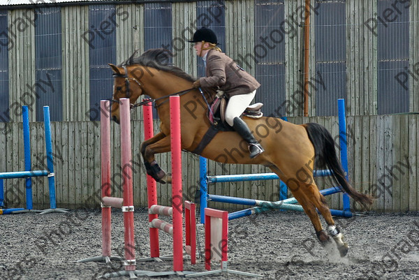 Class 2 24 
 SONY DSC 
 Keywords: Pyatts, Show jumping