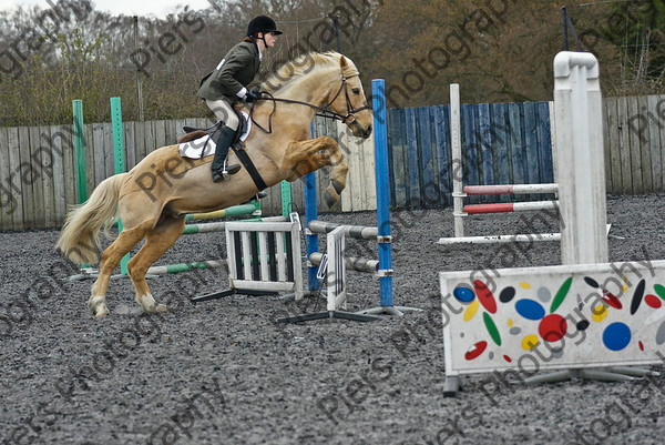 Class 1 63 
 SONY DSC 
 Keywords: Pyatts, Show jumping