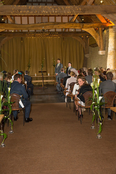 Sarah and Matt 358 
 Sarah and Matt's Wedding 
 Keywords: Buckinghamshire wedding photographer, Matt and Sarah, Piers Photography, Spring Weddings, Tythe Barn