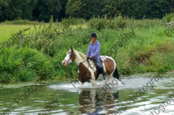 WWR 07 62 
 OBH West Wycombe Ride 
 Keywords: West Wycombe ride07