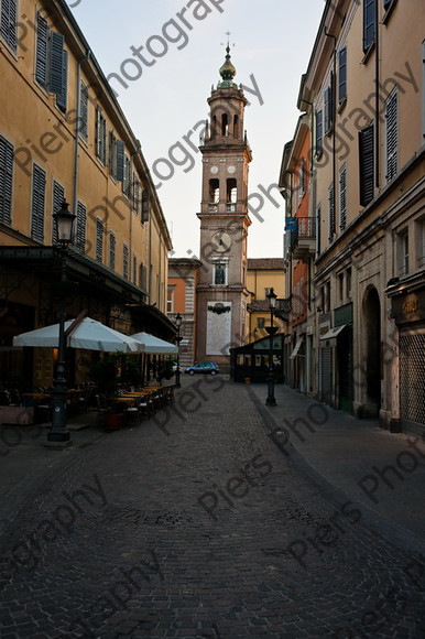 Parma 18 
 Parma May 2011 
 Keywords: Piers Photo, Parma