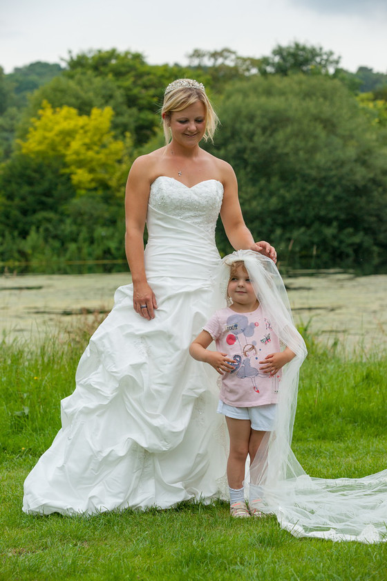 WWE Bridal BHS 038 
 West Wycombe Horse shoot 
 Keywords: Buckinghamshire wedding photographer, Horses, Piers Photo, Summer, West Wycombe House