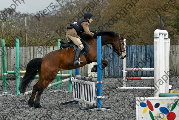 Class 2 10 
 SONY DSC 
 Keywords: Pyatts, Show jumping