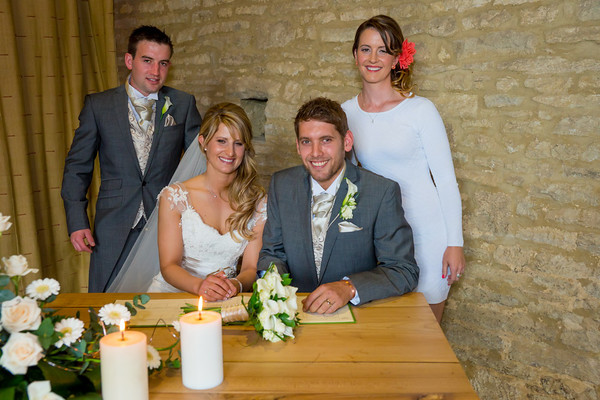 Sarah and Matt 406 
 Sarah and Matt's Wedding 
 Keywords: Buckinghamshire wedding photographer, Matt and Sarah, Piers Photography, Spring Weddings, Tythe Barn