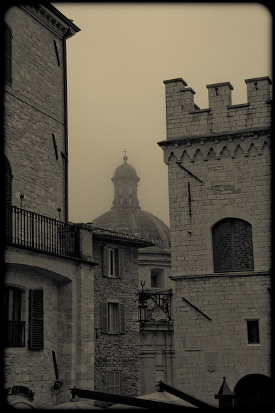 Italian Hols 121 
 Assisi 
 Keywords: Assisi, Hilder family holiday, Italy, Piers Photo.