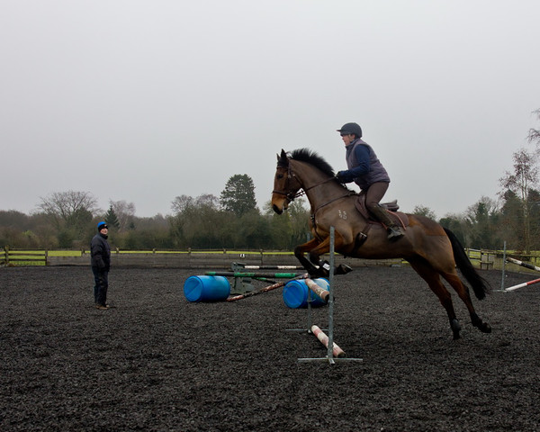 Ollie and Blyth Lesson 43 
 Ollie and Blyth Lesson 
 Keywords: Piers Photo, Moses Plat Yard, Ollie, Blyth, Mary Hilder, Jo Reynolds