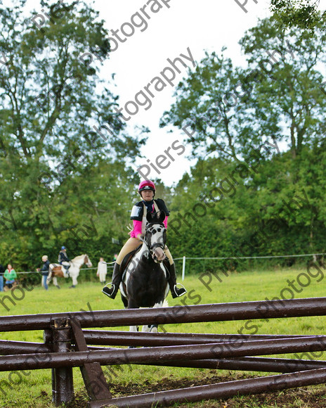 LSE horse trials 066 
 LSE Horse trials 
 Keywords: London and South East Horse Trials, Piers Photo