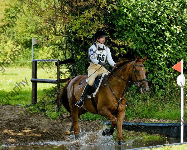 LSE Horse Trials 120 
 LSE Horse Trials 
 Keywords: London and South East Horse Trials, Piers Photo