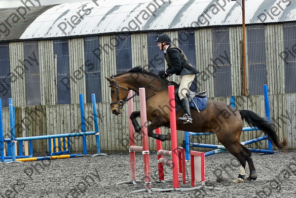 Class 2 15 
 SONY DSC 
 Keywords: Pyatts, Show jumping