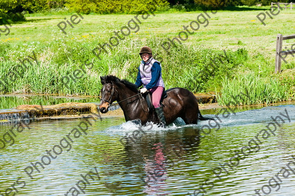 NRCWWE09 077 
 Naphill Riding Club West Wycombe Ride 09 
 Keywords: Naphill Riding Club, West Wycombe Estate