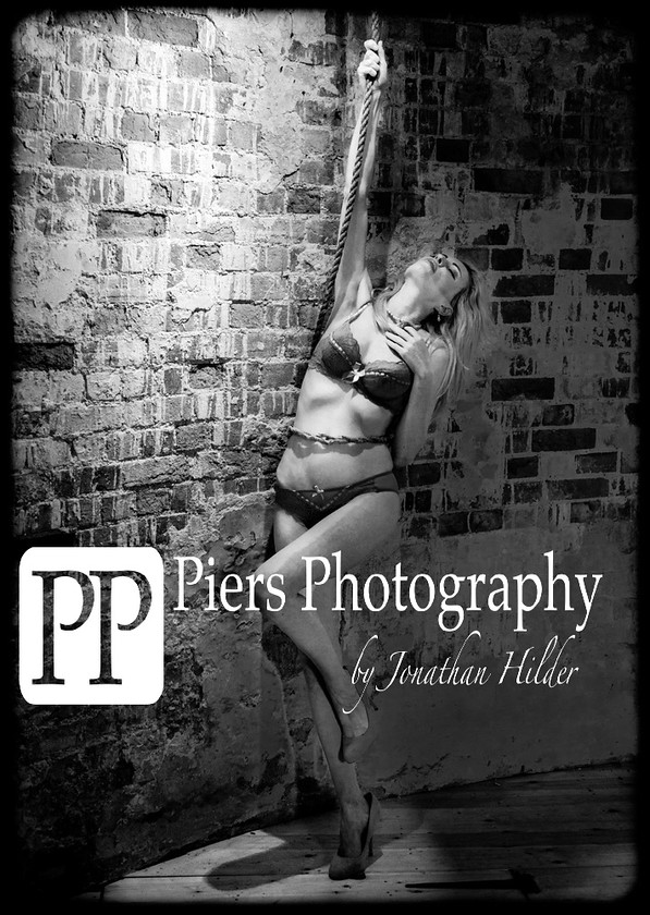 Piers models 024 
 Model Portfolio 
 Keywords: Piers photography, Model Photography,