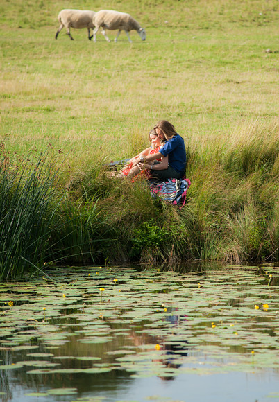 Katie & James0001 
 Kate and James 
 Keywords: Aspire training, Kate and James, Piers Photography, Stowe Gardens