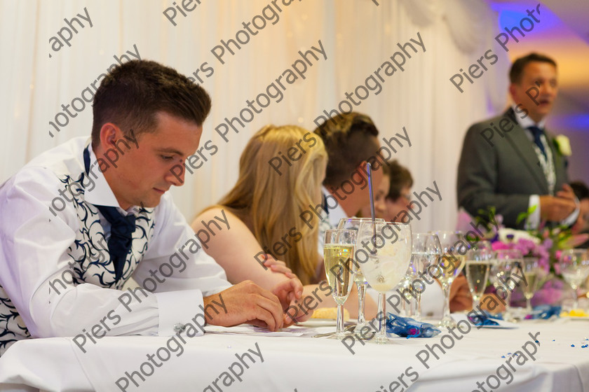 Suzi and Tim 644 
 Susi and Tim's wedding 
 Keywords: Piers Photography. Buckinghamshire wedding photographer, wedding